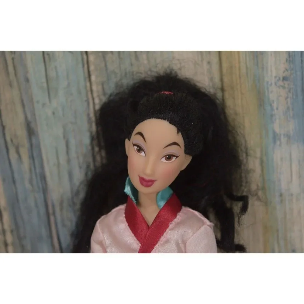 Disney Store Classic Mulan Doll 12